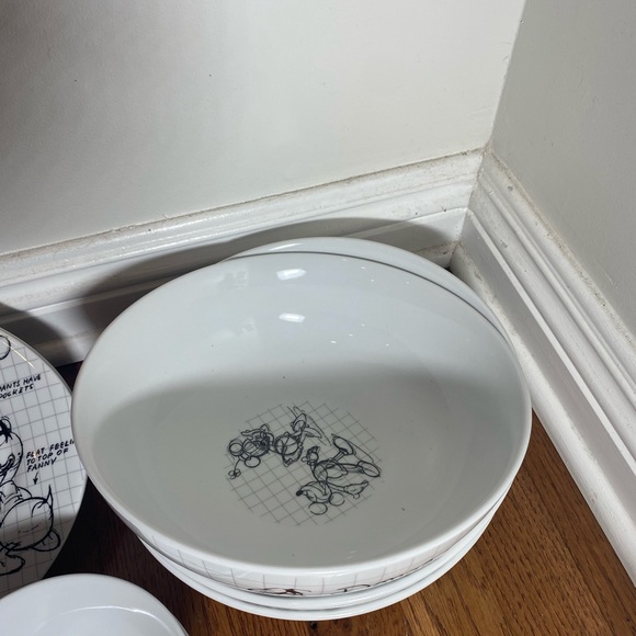 DISNEY RARE WHOLE SKETCHBOOK EDITION DINNER SET - Picture 12 of 12